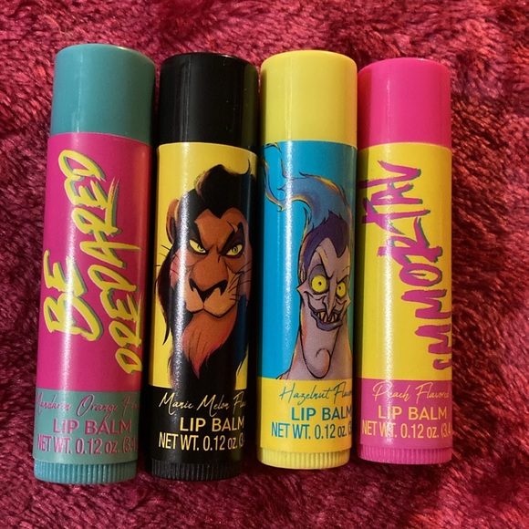 Disney Villains lip balm bundle *FIRM PRICE* - Picture 5 of 5
